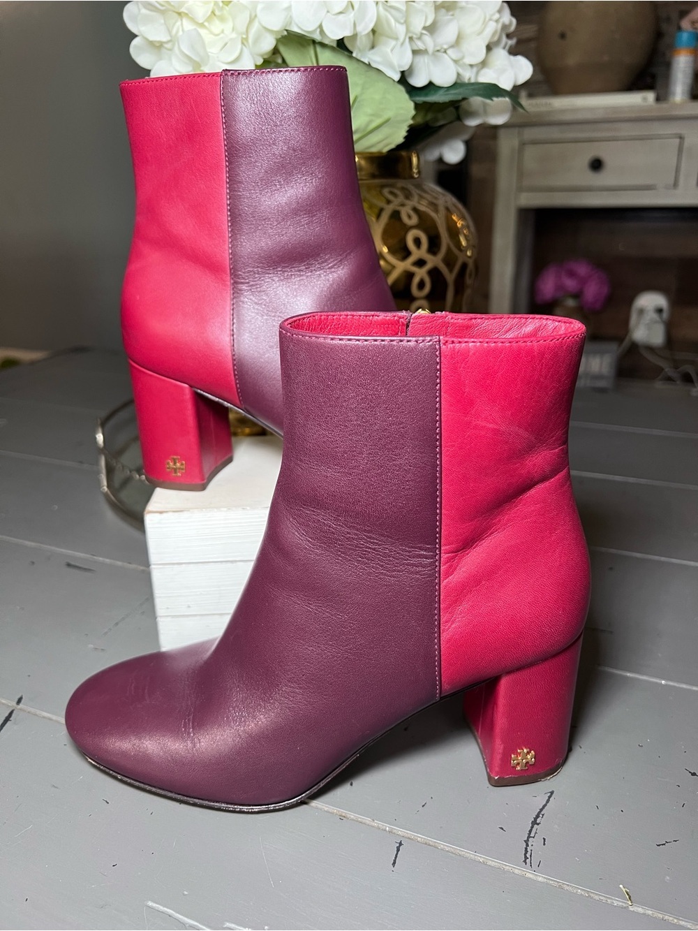 Tory Burch Brooke Two-Tone Block Heel Bootie Size 6